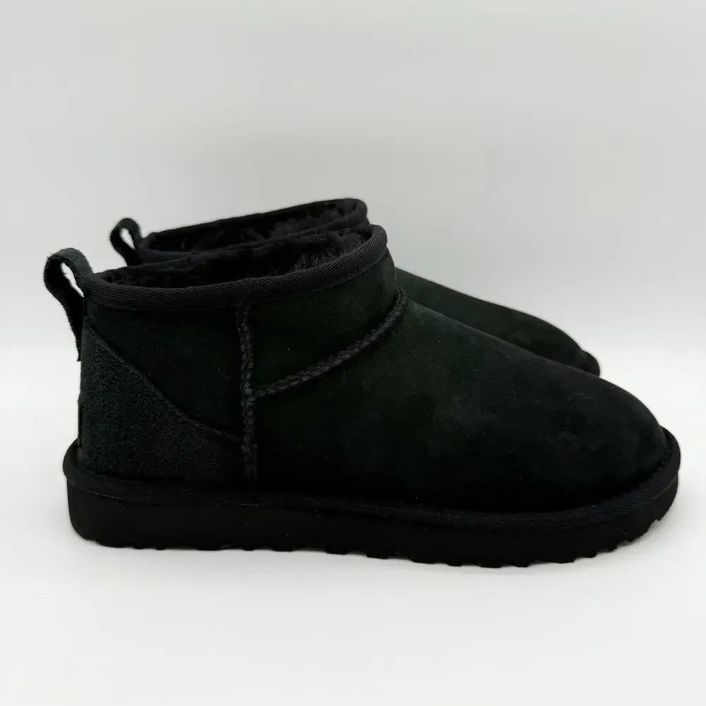 UGG womens classic